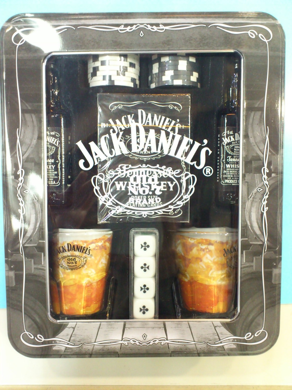 入荷情報 Jack Daniel S ジャック ダニエル カンケース入りpoker セット 看板の桃太郎ブログ